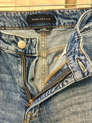 Aeropostale Aéropostale Mid-Rise Straight Ankle Jeans thumbnail 3