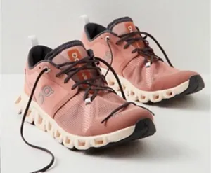 On Cloud X Shift 3 Running Shoes Size 8 thumbnail 1