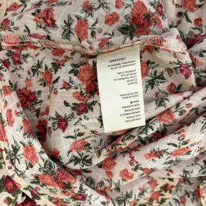 FREE PEOPLE Meant To‎ Be Blouse Floral Vintage Combo Ruffled Smocked Small thumbnail 12