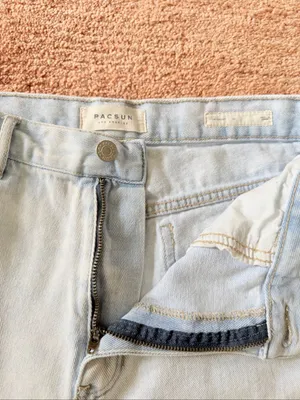 PacSun Mom Denim Shorts Light Wash High Rise Cuffed Size 29 thumbnail 2