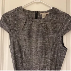 H&M business dress thumbnail 1