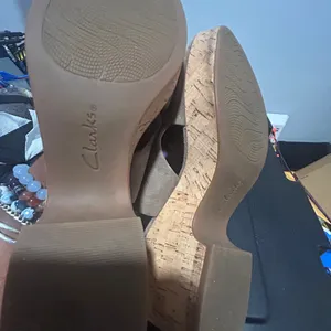 Clarks  Tan Suede Wedge Sandals thumbnail 9