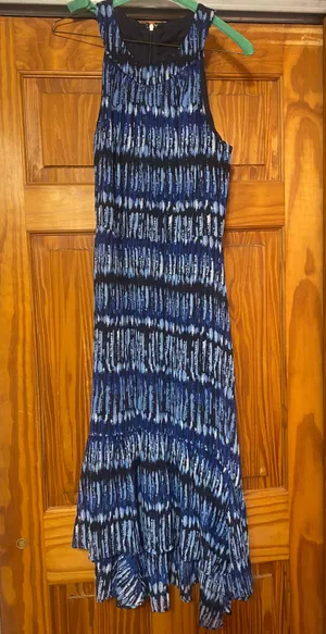 Dress thumbnail 1