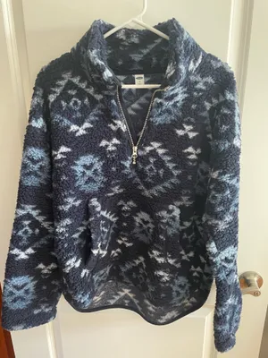Old navy blue Sherpa pullover - size medium  thumbnail 1