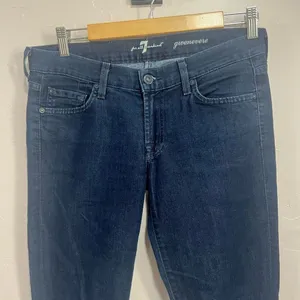 7 For All Mankind Women's Gwenevere Skinny Mid Rise Jeans thumbnail 3