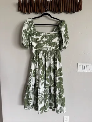 Abercrombie & Fitch Emerson green tropica Midi Dress size medium NWT thumbnail 4