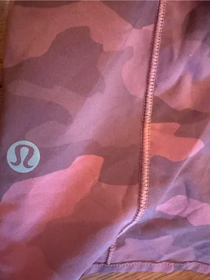 NWOT Lululemon Hotty Hot High-Rise Lined Short 4" Incognito Camo Pink Taupe thumbnail 6