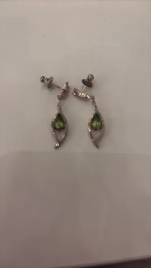 Silver necklace and earrings set with green gemstones thumbnail 3
