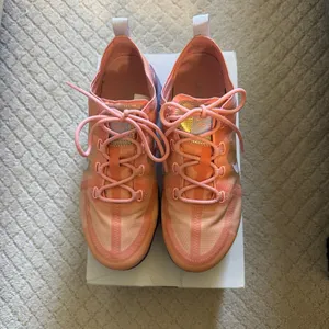 Nike Pink Vapormax Air 2019 thumbnail 2