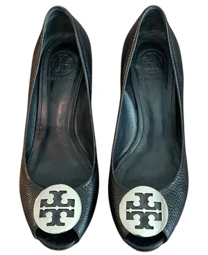 Tory Burch Peep Toe Wedge Pumps Black Leather Silver Logo Size 8 thumbnail 1