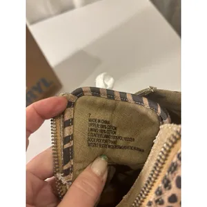Faryl By Farylrobin Women's Size 7‎ Neutral Animal Print Lace Up Ankle Shoes thumbnail 6