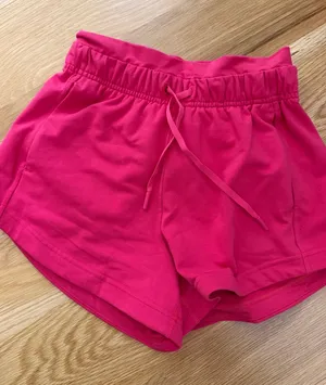 Lululemon Shorts thumbnail 1
