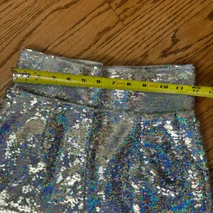 Akira | Holiday Sequin Fitted Big Booty Shorts NWT Size S thumbnail 15
