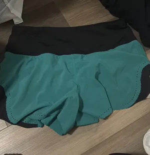 Lululemon Speed Up Shorts thumbnail 1