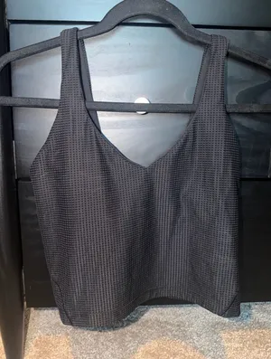 Lululemon Tank thumbnail 1