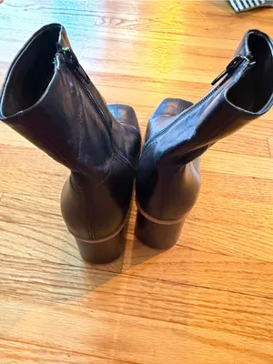 Free People Sienna Black Leather Block Heel Ankle Boots- 38 thumbnail 6