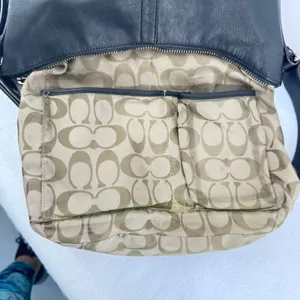 Coach Legacy Slim Duffle 9326 Black Leather Crossbody Shoulder Bag Vintage Y2K thumbnail 7