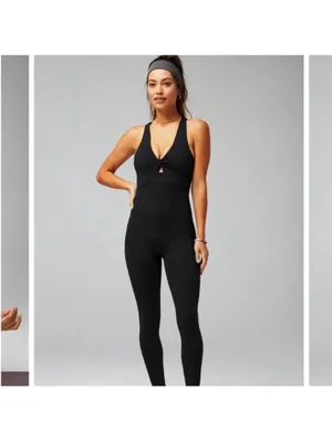 Fabletics Oasis Twist Front 7/8 Jumpsuit in black M thumbnail 4