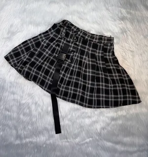 SheIn Skirt thumbnail 1