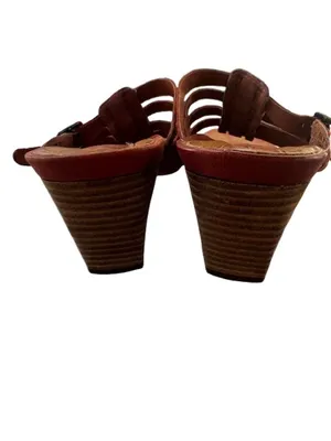 Clark’s Leather Strappy Slide Sandals in Brown thumbnail 4
