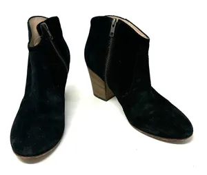 Club‎ Monaco Size 8 Boot Black Suede 3" Heel Side Zip Ankle Bootie Winter Round thumbnail 1