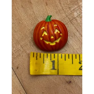 Vintage 80s Jack-o-Lantern Pumpkin Pin thumbnail 3