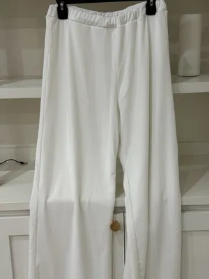 Lulu's White Ribbed Lounge Pants with Black Logo Tag thumbnail 1