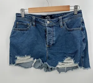 Hollister Womens 9 Blue Curvy High Rise 3" Mom Distressed Button Fly Jean Shorts thumbnail 1