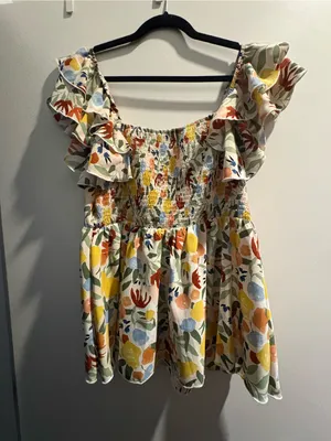 SHEIN Cream Floral Tie-Front Ruffle Sleeve Top thumbnail 2