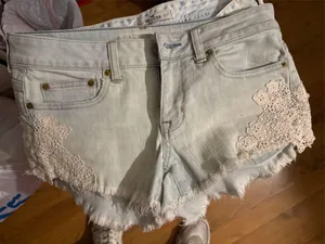 American Eagle Shorts Denim Outfitters thumbnail 1