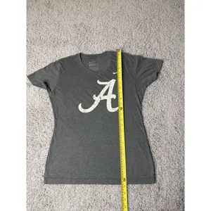 Nike Alabama Crimson Tide Womens Gray T-Shirt Large Distress Logo thumbnail 5
