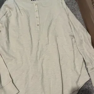 Madewell medium‎ top thumbnail 5