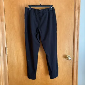 Lululemon On the Fly Pant Women 8 Black Luxtreme 7/8 Length Drawstring Tapered thumbnail 3