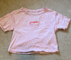 PacSun Pink Cake Bow Heart Cropped Baby Tee thumbnail 1