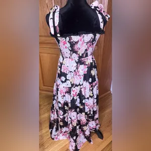 Lulus Wowing Wonder Black Floral Jacquard‎ Smocked Tie-Strap Tiered Midi Dress thumbnail 13