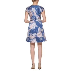 NWT Vince Camuto Womens Petite Jacquard Fit & Flare Dress Blue Floral 4P thumbnail 2