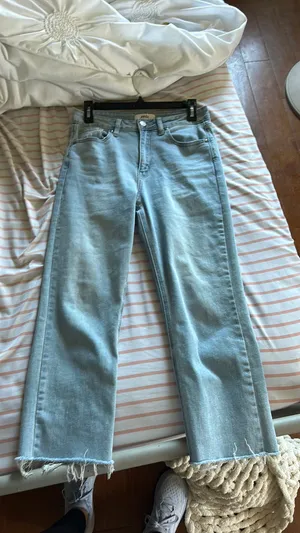 Light Washed Straight Jeans Size 27 thumbnail 1