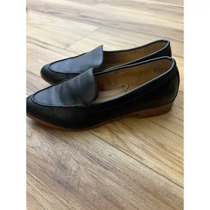 Aerosoles Easton Black Faux Leather Loafers Almond Toe Flats Wm 8.5W thumbnail 4