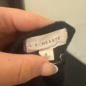 PacSun LA Hearts Black Halter Top thumbnail 3