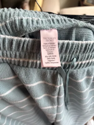 Victoria's Secret Pajama Set thumbnail 7