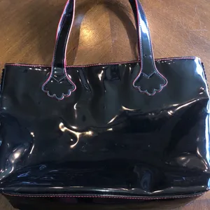 Stephanie Johnson for Saks Fifth Avenue Black Patent Leather Classic Bag Tote thumbnail 8