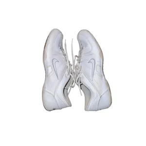 Nike Women's White Cheerleading Sneakers Size 7 thumbnail 5