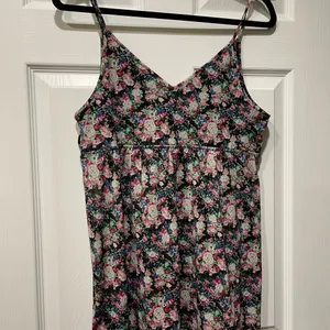 Express Black Floral Print Baby Doll Camisole Top Size Large Like New thumbnail 5