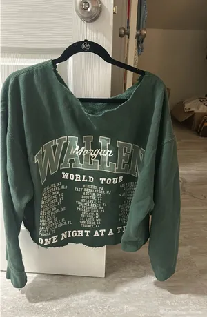 Cropped morgan wallen sweatshirt Green Size XL thumbnail 2