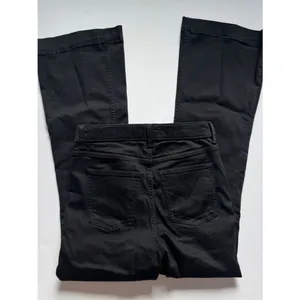 SPANX Skinny Britches Denim Flare Jeans Black Petite 6 NWT thumbnail 3