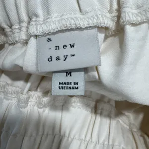 A New Day Pull-On Pants Cream Boho Coastal Resortwear Minimalist Vacation Size M thumbnail 3