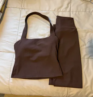 Wilo The Label brown halter ribbed workout set - XS top and S leggings thumbnail 3