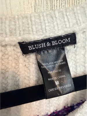 Blush & Bloom Women’s M Ivory Chunky Knit Purple Stripe Oversized Cozy Sweater thumbnail 5