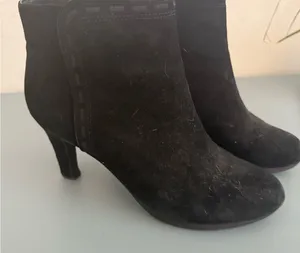Clarks Dark Suede Heeled Boots thumbnail 1