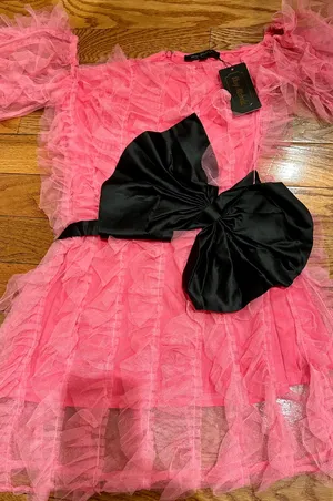 Michella vintage 1990s Barbiecore off the shoulder tulle pink/black bow dress M thumbnail 1